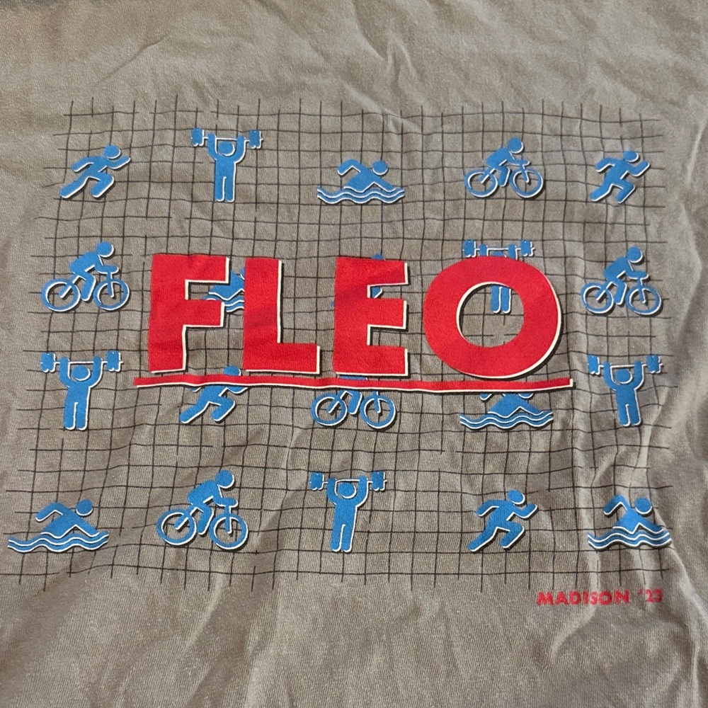 Fleo Gray Tee with Red and Blue Graphic